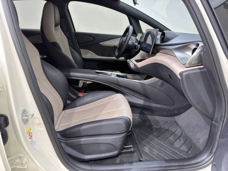 Used BYD Dolphin 2025 420km Free Edition — 25