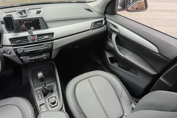 Used BMW X1 2016 sDrive18Li Premium Edition