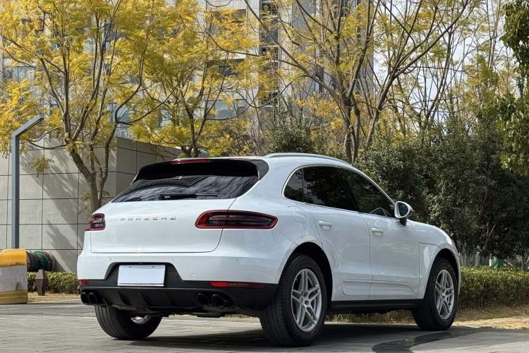 Used Porsche Macan 2017 Macan 2.0T
