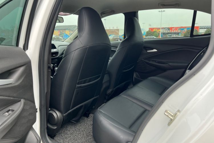 Used Chevrolet Cavalier 2021 325T Automatic Enjoyment Edition Interior 9