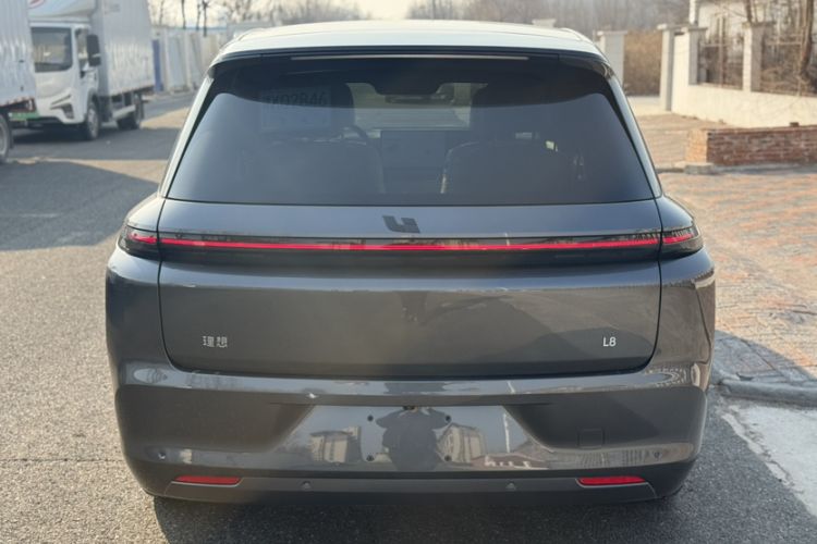 Used Li Auto L8 2023 Pro Model
