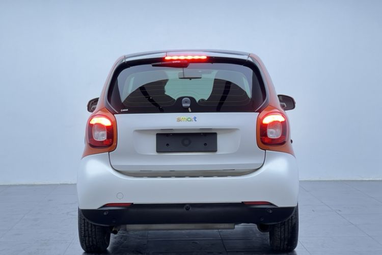 Used smart fortwo 2015 1.0L 52 kW Hardtop Passion Edition
