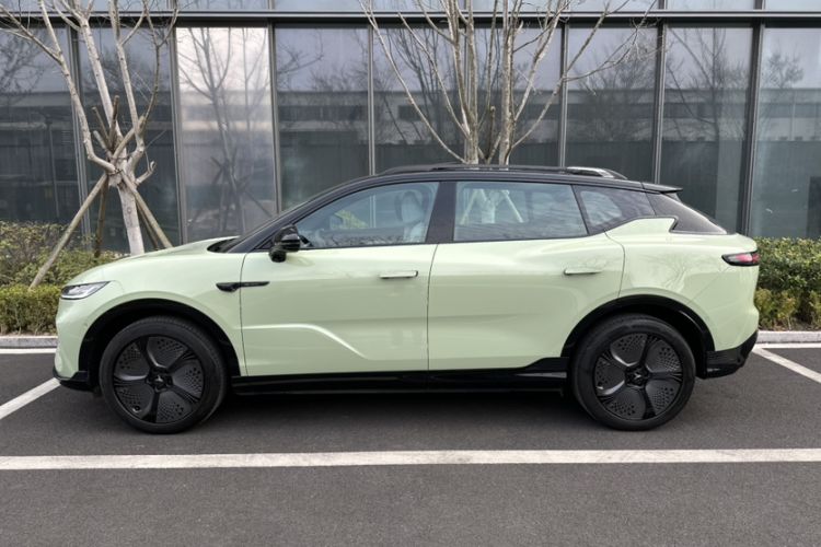 Used VOYAH COURAGE 2024 Ultra-Long Range Smart Enjoyment Version Exterior 3