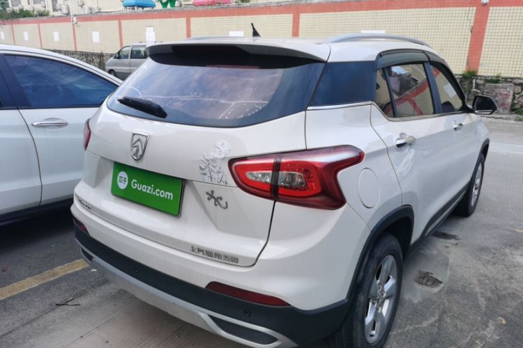 Used Baojun 510 2017 1.5L Automatic Fashion Model