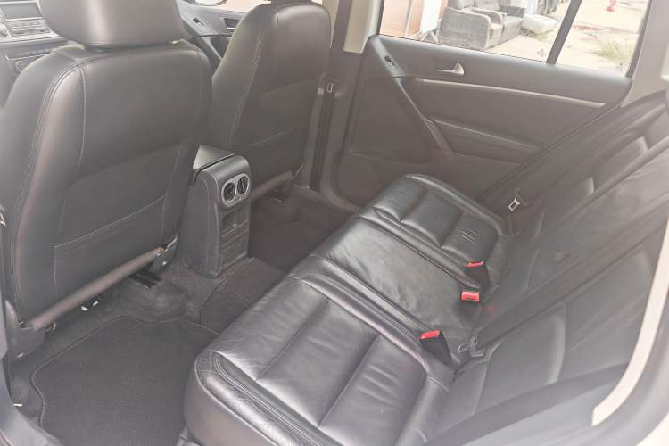 Used Volkswagen Tiguan L 2015 1.8TSI Automatic Two-Wheel Drive Comfort Edition