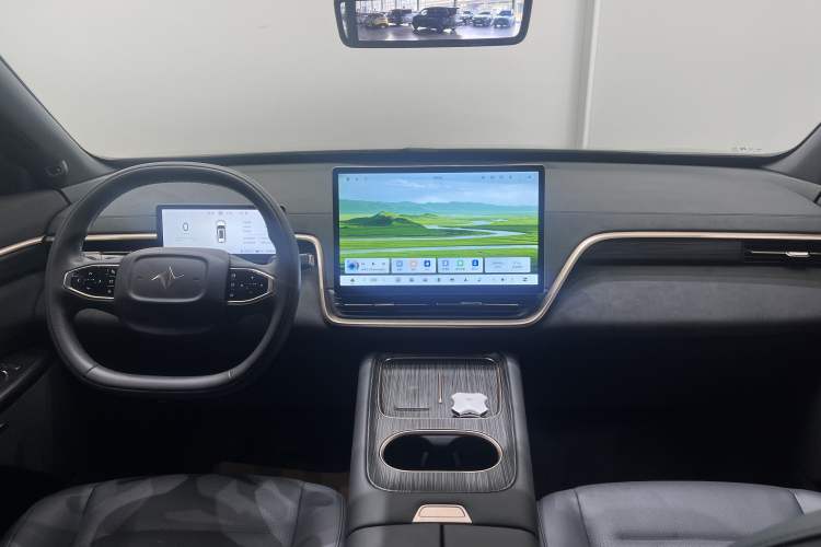 Used Dongfeng eπ eπ008 2024 210Max Range-Extended Version 6 Seats