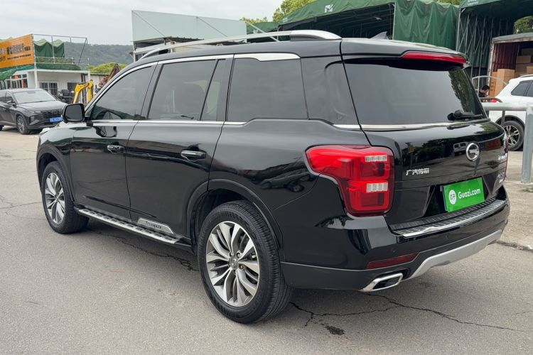 Used GAC Trumpchi GS8 2017 320T Two-Wheel Drive Luxury Smart Connectivity Version (7 Seats) Exterior 1