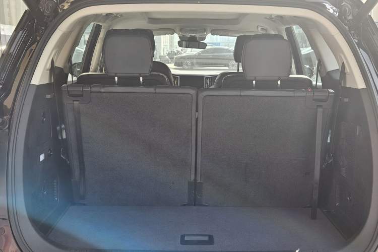 Used Hongqi HS7 PHEV 2024 2.0T PHEV Four-Wheel Drive Flagship Edition 6 Seats
