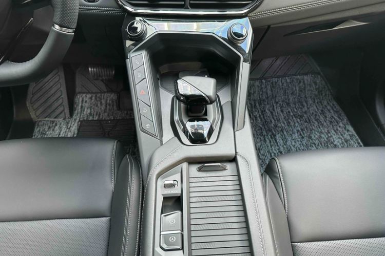 Used Lynk & Co 06 2020 1.5T JinPro model