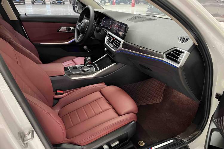 Used BMW 3 Series 2021 Restyled 325Li M Sport Package
