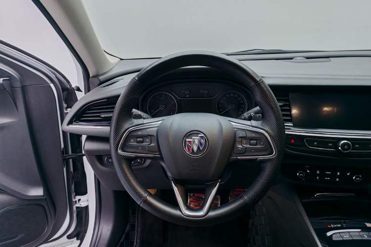 Used Buick Regal 2022 552T Smart Edition
