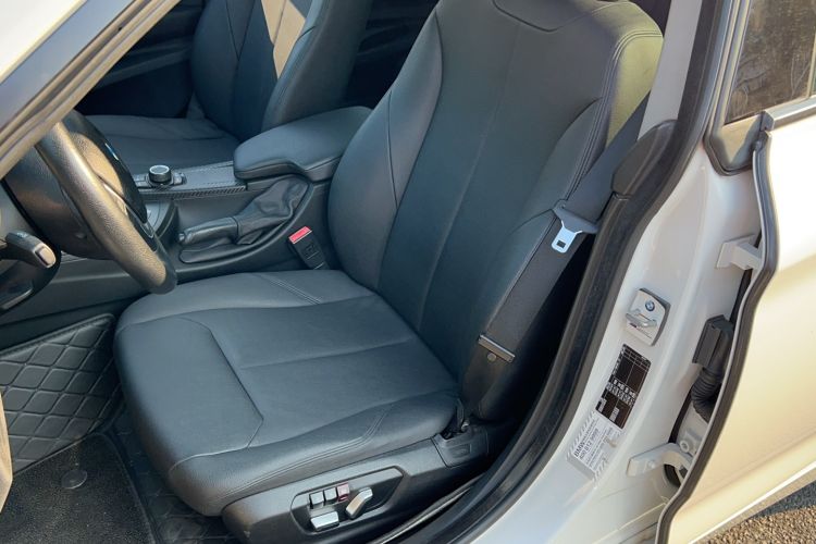 Used BMW 3 Series GT 2016 320i Fashion Model