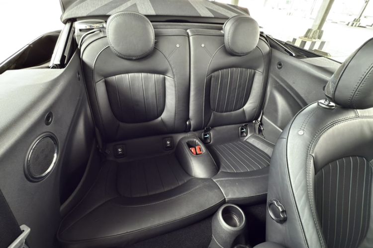 Used MINI MINI 2018 1.5T COOPER CABRIO Artist
