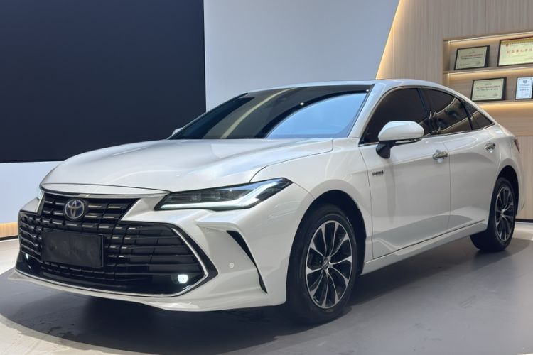 Used Toyota Avalon 2023 Dual-Engine 2.5L Luxury Edition Front Left 45 Deg