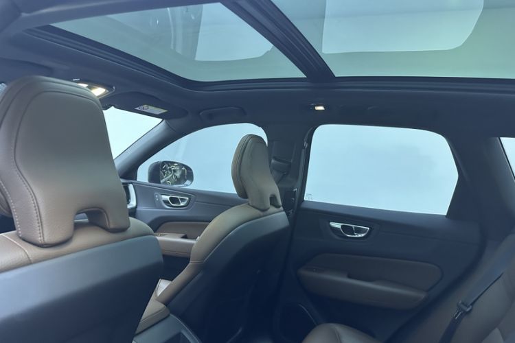 Used Volvo XC60 2022 B5 4x4 Zhiyi Luxury Edition