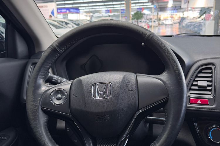 Used Honda Vezel 2017 1.5L CVT 2WD Comfort Model
