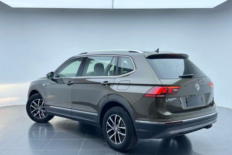 Used Volkswagen Tiguan L 2017 330TSI Automatic Two-Wheel Drive Luxury Edition