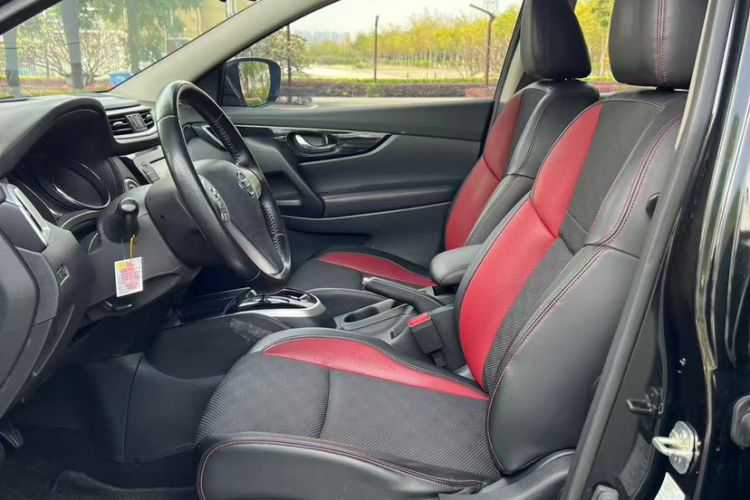 Used Nissan Qashqai 2017 2.0L CVT Luxury Edition China V Standard Interior 4