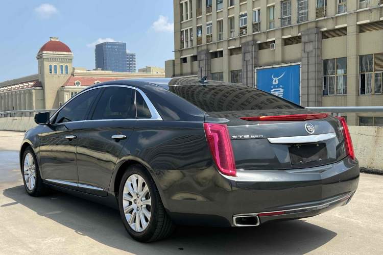 Used Cadillac XTS 2014 28T Comfort Version
