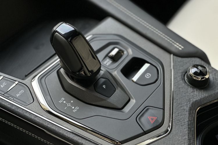 Used Lynk & Co 01 EM-P 2023 1.5TD EM-P Dawn Edition