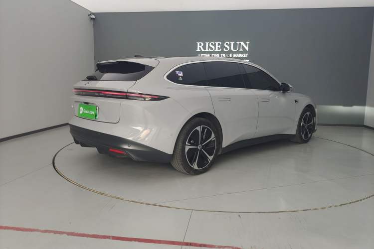 Used Nio ET5T 2024 75kWh Touring
