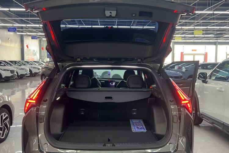 Used Geely Auto Emgrand X7 Sport 2024 1.5TD Smart Connect+ Trunk