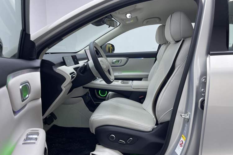 Used CHANGAN NEVO Q05 2026 Model 506 Max
