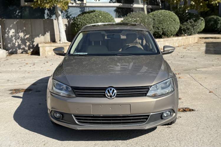 Used Volkswagen Sagitar 2014 Revised Version 1.6L Automatic Comfort Edition