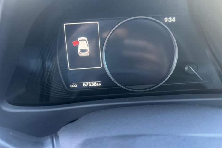 Used Lexus UX New Energy 2020 300e Pure·Joy Edition Odometer Close Up