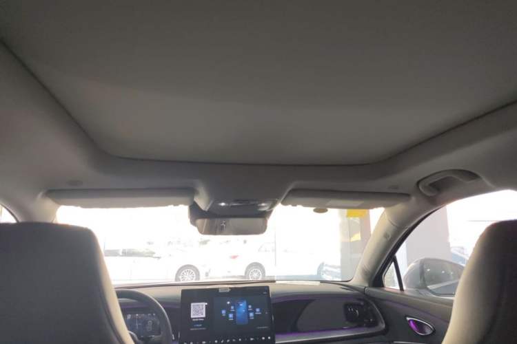 Used BYD Sealion 07 DM-i 2025 150 Flagship Edition Interior 6