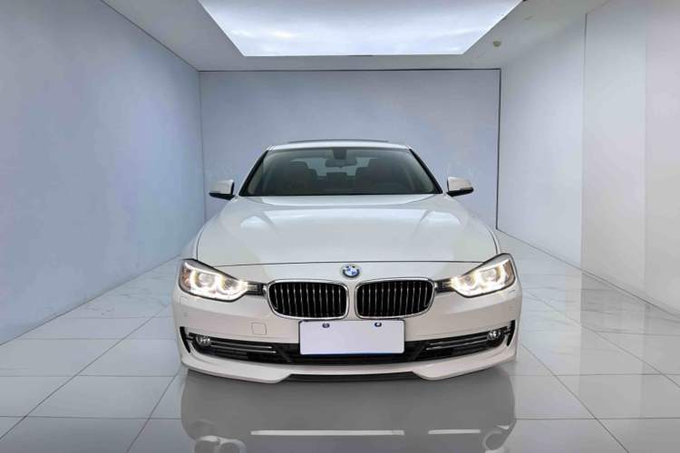 Used BMW 3 Series 2015 320Li Luxury Design Package Exterior 1
