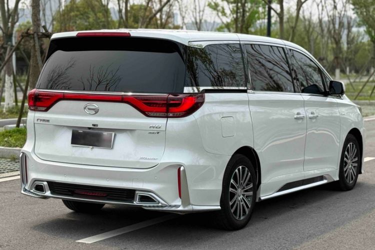 Used GAC Trumpchi M8 2023 Master Series 390T Prestige Edition Exterior 3