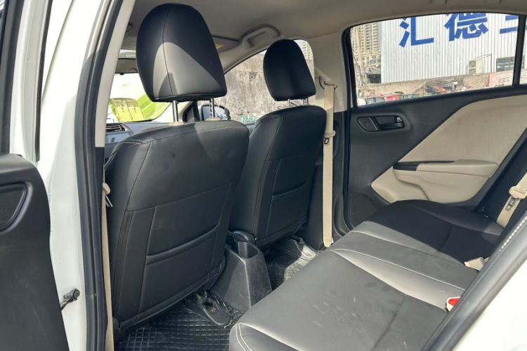 Used Honda City 2018 1.5L CVT Comfort Version Interior 4