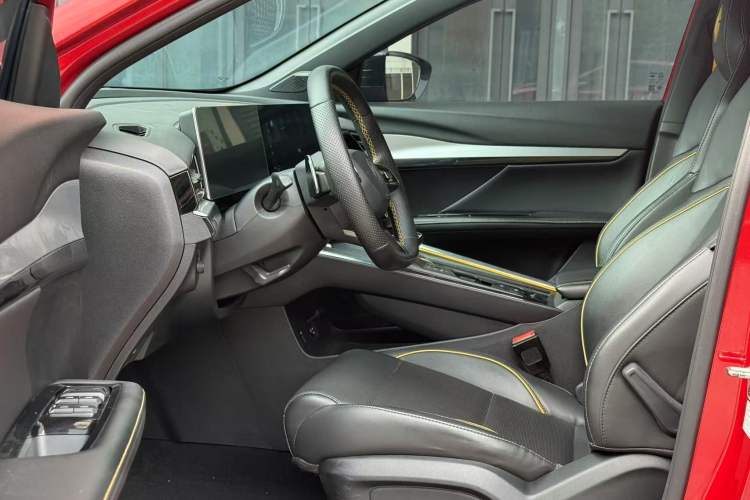 Used MG 5 Scorpio 2022 1.5T Trophy Sport Luxurious Edition