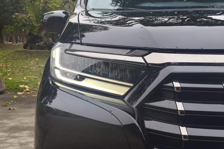 Used Honda Elysion 2022 2.0L eHEV Luxury Edition
