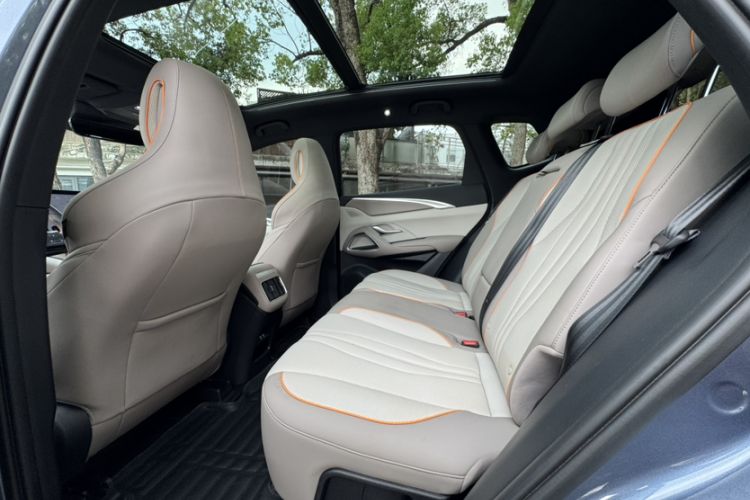 Used BYD Song Pro New Energy 2023 Champion Edition DM-i 110KM Excellence Model Interior 2