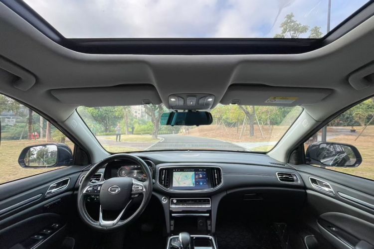 Used GAC Trumpchi GS8 2021 390T Two-Wheel-Drive Dark Knight Edition
