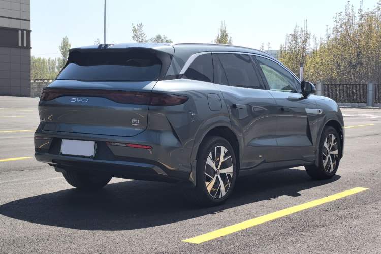 Used BYD Tang L 2025 EV 670KM LiDAR Flagship Version Exterior 4
