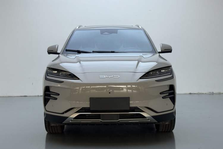 Used BYD Song PLUS New Energy 2023 Champion Edition EV 605KM Flagship PLUS