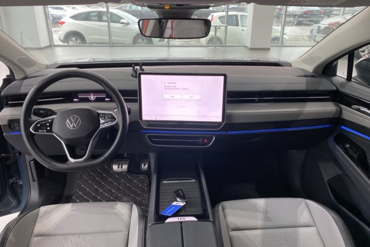 Used Volkswagen ID.7 VIZZION 2024 AIR model
