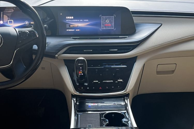 Used Buick GL8 2023 ES Lu Zun Deluxe Model
