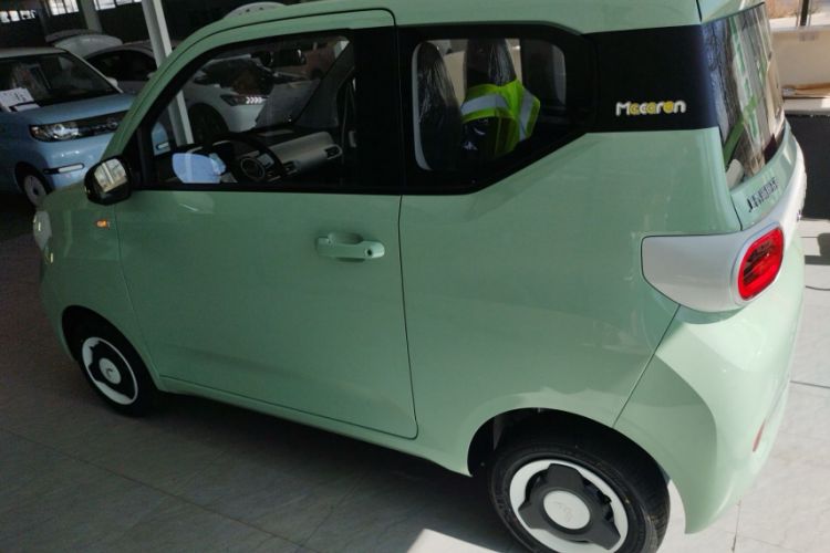 Used Wuling Hongguang MINIEV 2024 3rd Generation 215km Youth Edition