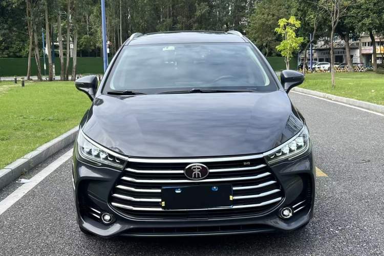 Used BYD Song MAX 2019 1.5T Automatic Smart Connect Ruiyi Sunroof Model 7 Seats China VI Standard