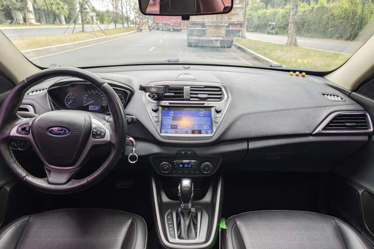 Used Ford Escort 2017 Happiness Edition 1.5L Automatic Fashion Version