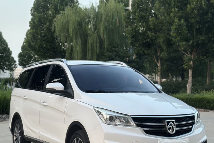 Used Baojun 730 2021 1.5T CVT Fashion Version 7 Seats