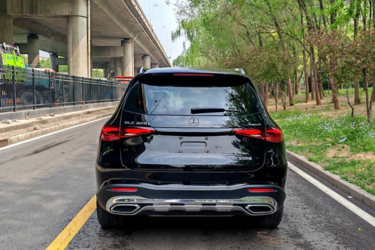 Used Mercedes-Benz GLC 2023 GLC 260 L 4MATIC Dynamic Edition 7-seater