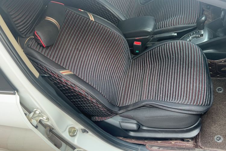 Used Kia K2 2015 Sedan 1.4L Automatic GLS Interior 5