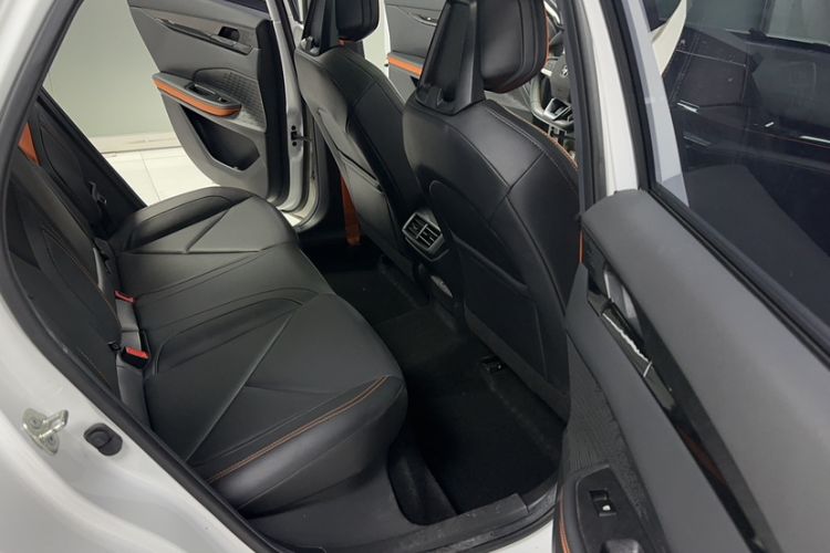 Used CHANGAN UNI-V 2022 1.5T Prestige Version Interior 1