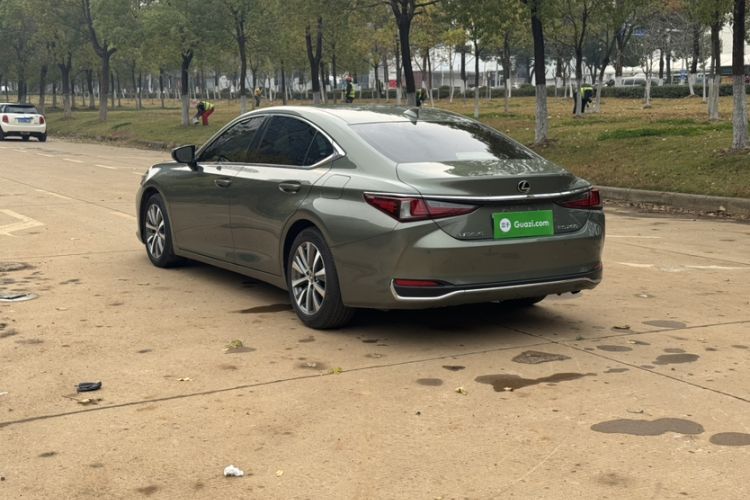 Used Lexus ES 2018 200 Excellence Edition China V Standard
