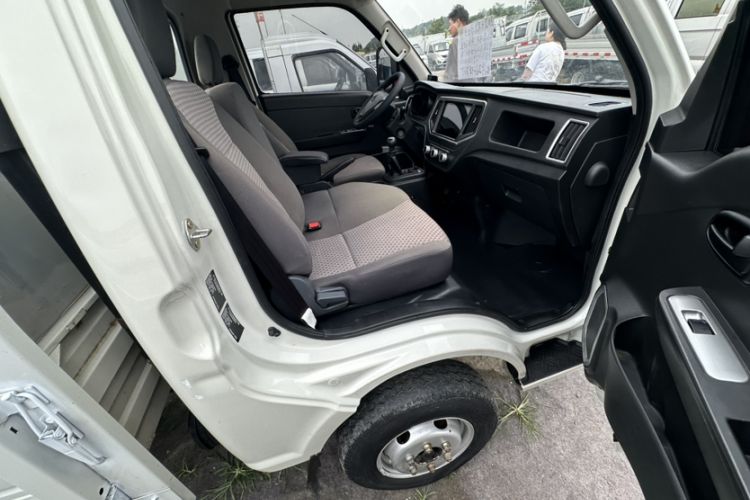 Used Kuayue Kuayue Zhe D5 2021 1.6L Comfort Edition Single-Row Crew Cab with Dual Rear Wheels 3750mm Cargo Bed DAM16KL